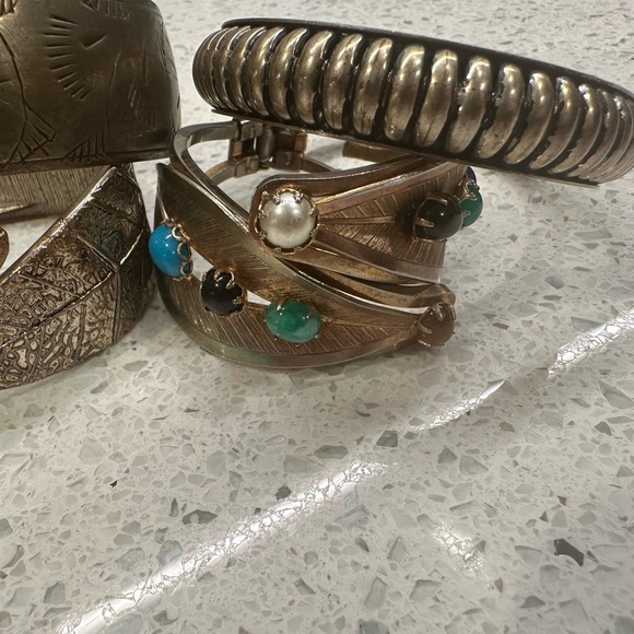 Vintage lot of 10 mid century bangles and braclets - Picture 2 of 16